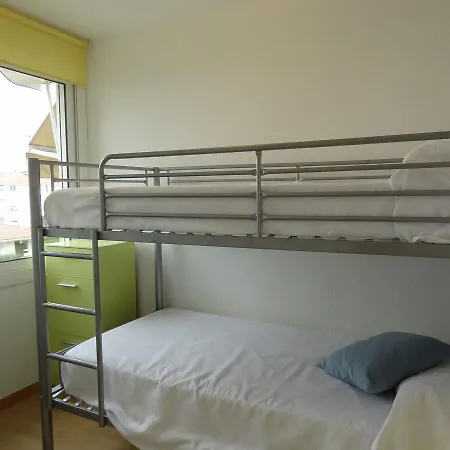 Ground Floor Sea View *