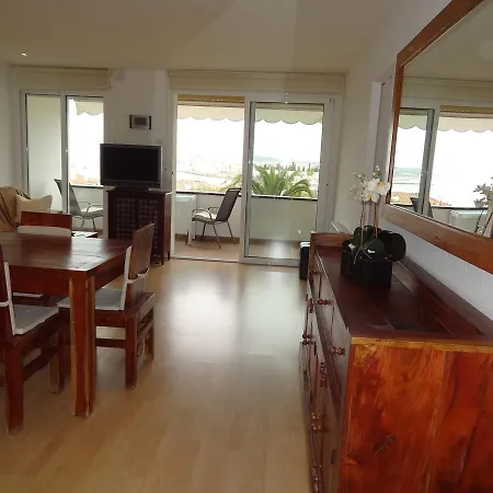 Ground Floor Sea View